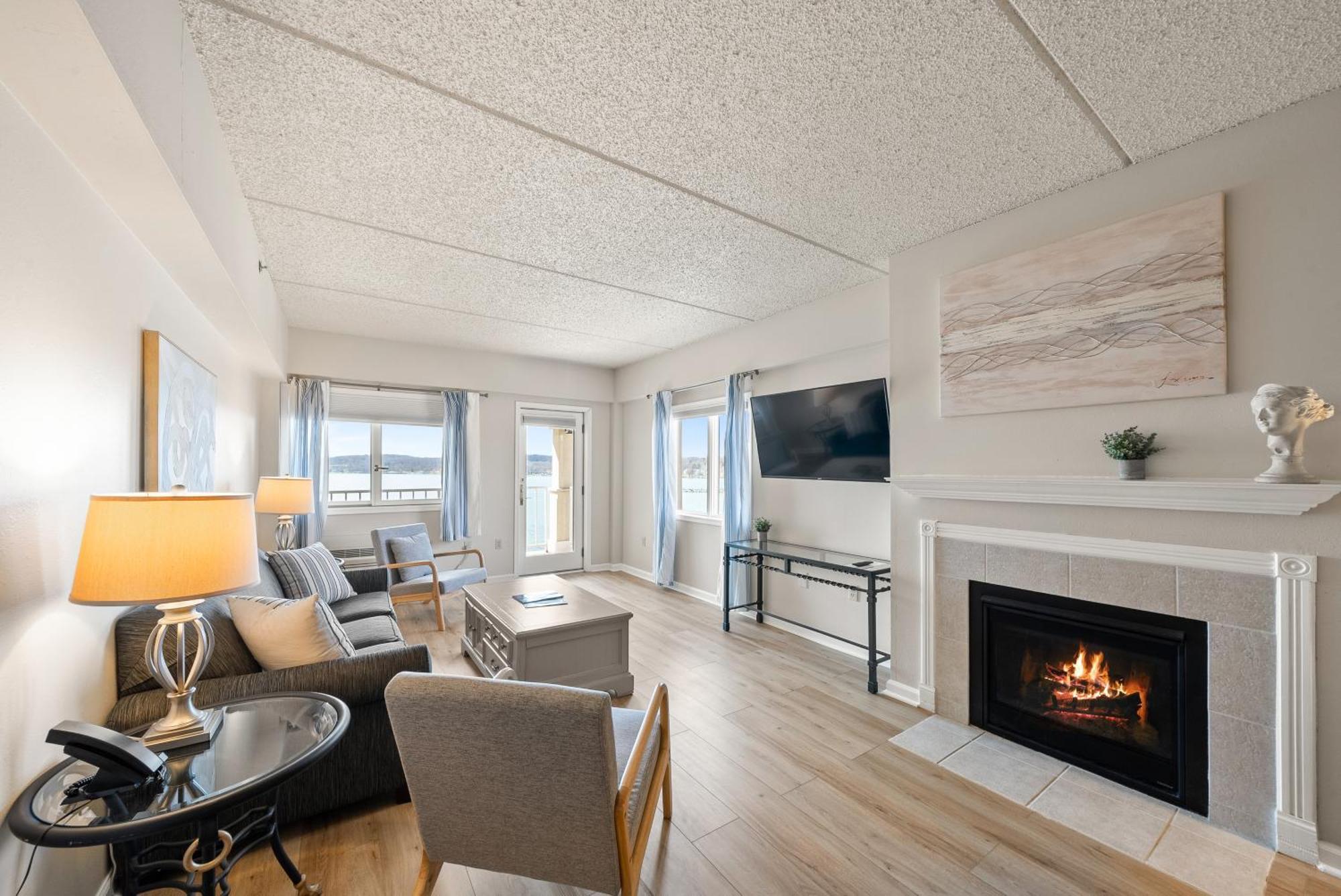 Bella Vista Suites Lake Geneva Εξωτερικό φωτογραφία