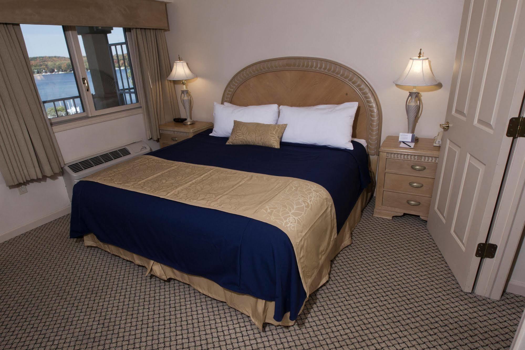 Bella Vista Suites Lake Geneva Εξωτερικό φωτογραφία